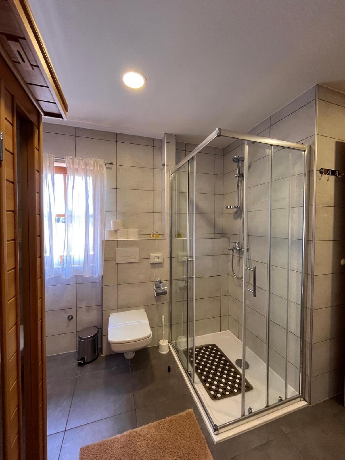 Holiday home Kuca Za Odmor Markoci Rakovica